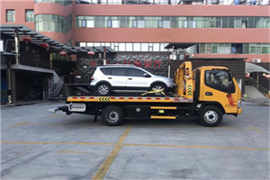 大荔汽车紧急补胎换胎救援